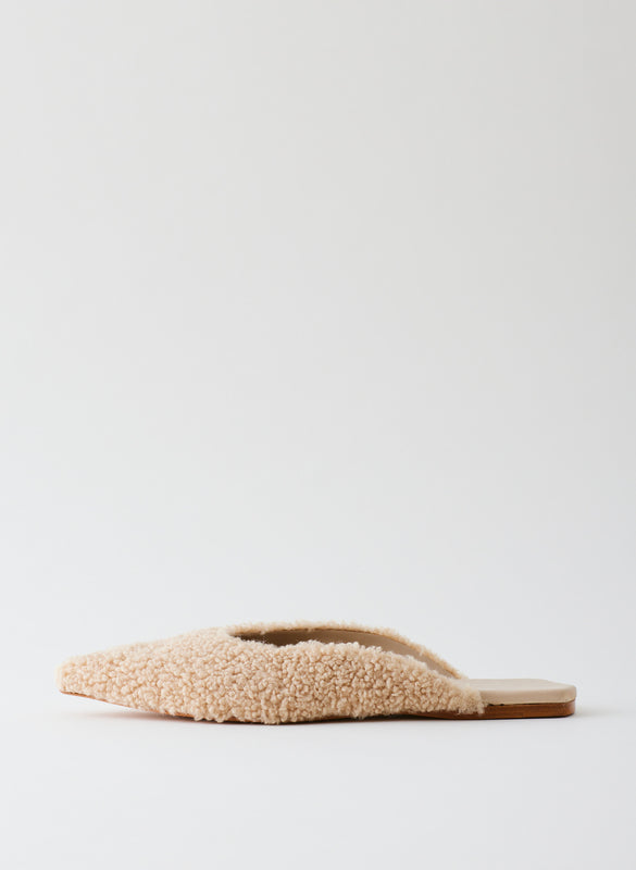 Nori Short Faux Fur Slide